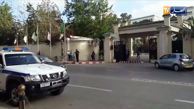 المحكمة العليا: حركة سير عادية في انتظار الوزير الأول السابق اويحيى وزعلان