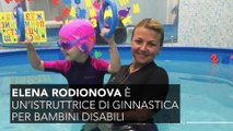 Istruttrice di nuoto maltratta bambini disabili