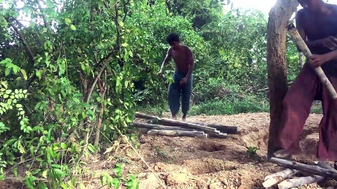 Unbelievable! Two Man Build Beautiful Fish Pond