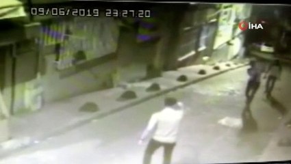 Bıçağını çeken üvey baba, 5 yaşındaki oğlunu kendine siper etti! O anlar kamerada