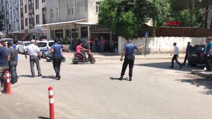 Adıyaman Adliye çıkışında bıçaklı sopalı kavga: 10 yaralı, 14 gözaltı