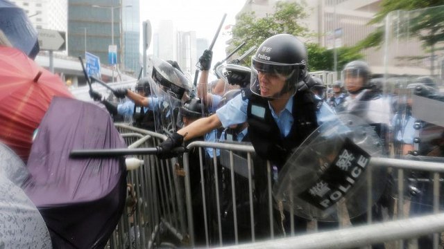 La legge sull'estradizione incendia Hong Kong