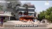 ट्रांसफॉर्मर में धमाका, फर्नीचर शोरूम की चार मंजिला इमारत में लगी आग