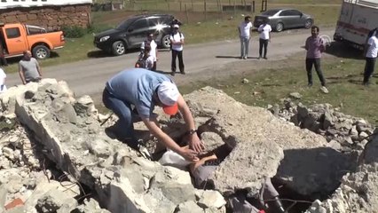 Bitlis'te gönüllü öğretmenlere gerçeği aratmayan tatbikat