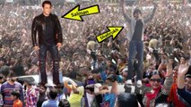 Shahrukh Khan and Salman Khan Together Waving and Love to Fans Outside Bandra Road - Biggest Crowd