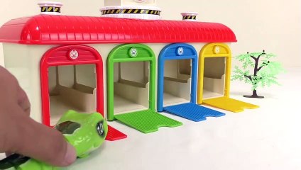 Thomas Chuggington Tayo the Little Bus Toy Snark Monster Spider Story