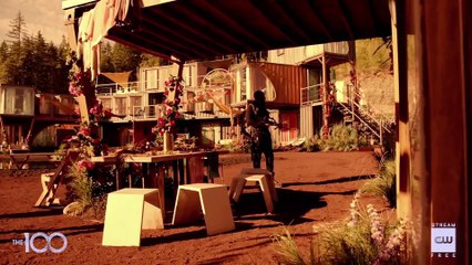 Richard Harmon y Tasya Teles presenta la 6ª temporada de 'Los 100'