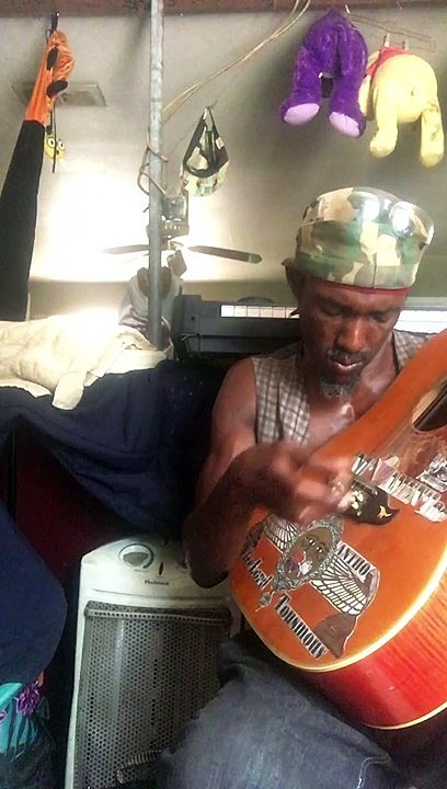 KLlm - Instrumental of Guitar! - AlmightyAnthoVicelordTousmouv // 06 012 2019