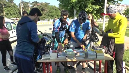 MUŞ 23 kilometre pedal çevirip çocukları kitapla buluşturdular
