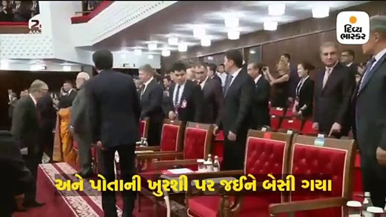 મોદી-ઈમરાન એક જ હોલમાં, ન કોઈ વાતચીત કે ન કોઈ દ...