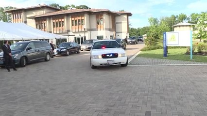 Adalet Bakanı Gül, Amerika Diyanet Merkezi'ni ziyaret etti