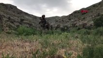 VAN 4 PKK'LININ ÖLDÜRÜLDÜĞÜ TENDÜREK'TE, SİLAH VE MÜHİMMAT ELE GEÇİRİLDİ