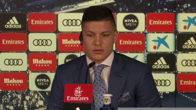 Real - Jovic : ''Apprendre de Benzema''