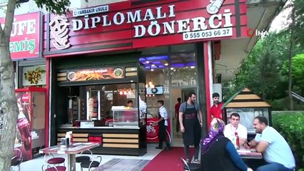 İş bulamayan mühendis ‘diplomalı’ dönerci dükkanı açtı