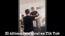 El ultimo reto viral con un pupitre