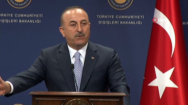 Bakan Çavuşoğlu: 'Bu mektubun üslubunu kabul etmiyoruz. Hiç kimse Türkiye'ye ültimatom veremez. Türkiye S-400 almıştır, Cumhurbaşkanımız belirtti. S-400'ler Türkiye'ye gelecektir'