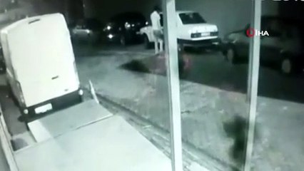 Husumetli olduğu kişinin aracını böyle kundaklattı