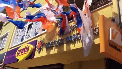 Şile Belediyesi çalışanları AKP için görev başında