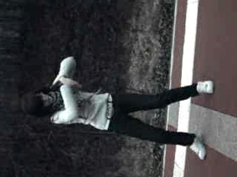 Moii quii Dance Laà TecktOniik ...