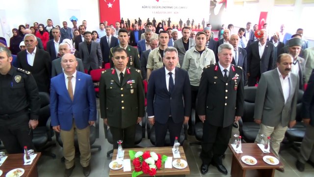 Ağrı’da 30 Kıbrıs Gazisine madalyaları verildi