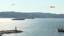 ÇANAKKALE Rus savaş gemisi 'Priazovye', Çanakkale Boğazı'ndan geçti