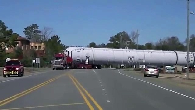 दुनिया के सबसे लंबा ट्रक ओर खतरनाक गजब ड्राइवर आपने कभी नही देखा होगा , Amazing Truck Driver skills