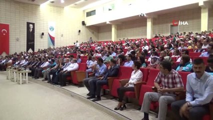 7 Aralık Üniversitesi'nde akademisyenler törenle cübbe giydi