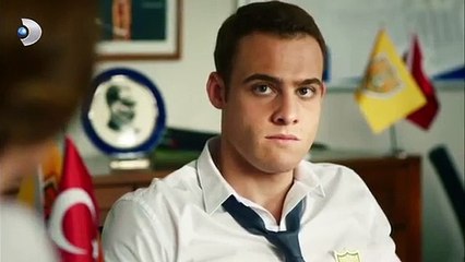 Kerem'in Ailesi Kerem'e Karşı İlgisiz Davrandı - Güneşi Beklerken 1. Bölüm