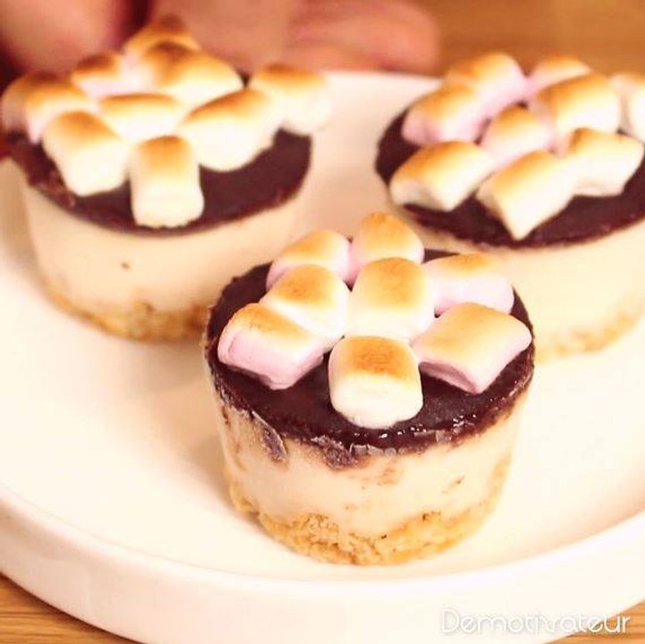 Mini cheesecakes choco marshmallow