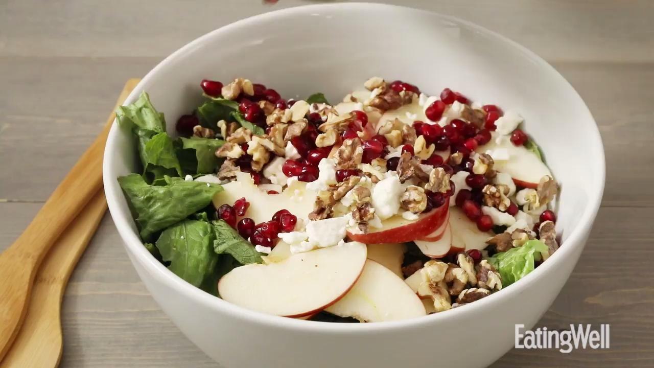 How to Make Balsamic Berry Vinaigrette Winter S...