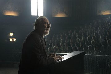 Mientras dure la guerra - Trailer 1 VO