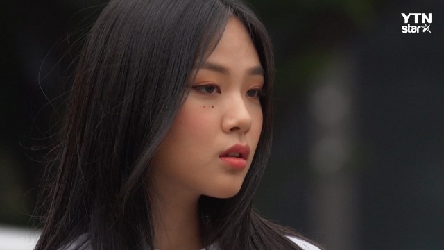 [Y영상] 비비(BIBI), 시크美 넘치는 비주얼 #뮤뱅 #출근길 / YTN