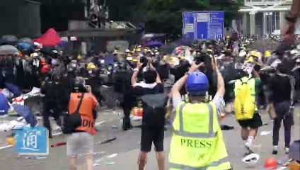 Hong Protesters 13 June 2019 - Not So Well Behaved