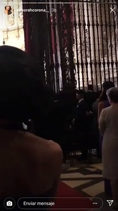 Niña Pastori cantando en la boda de Sergio Ramos y Pilar Rubio