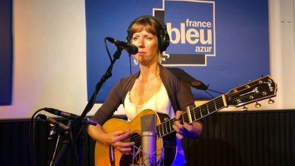 AZUR EN SCENE - JESSICA SMITH : YOU LIGHT ME UP