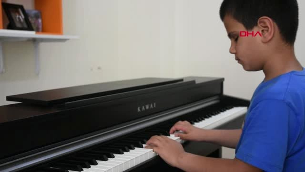 MUŞ 'Kusursuz kulak' Bager, Fazıl Say ile piyano çalacak