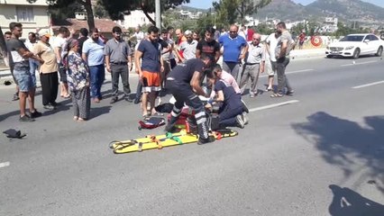Motosikletli sürücüye çarptı, hayatını kaybettiğini öğrenince gözyaşlarına boğulup sinir krizi...