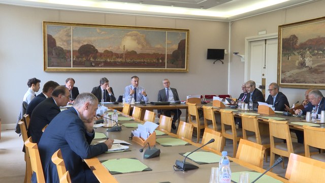 [Décentralisation] Réduire le poids des normes