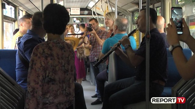 Për herë të parë 10 artistë të Teatrit të Operës, performojnë në urbanin e ‘Kombinat Kinostudios’