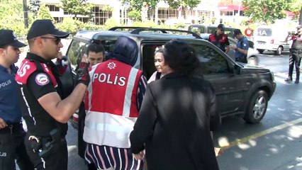 Fatih’te Hareketli dakikalar: Polis uygulamadan kaçan şahısları kovaladı