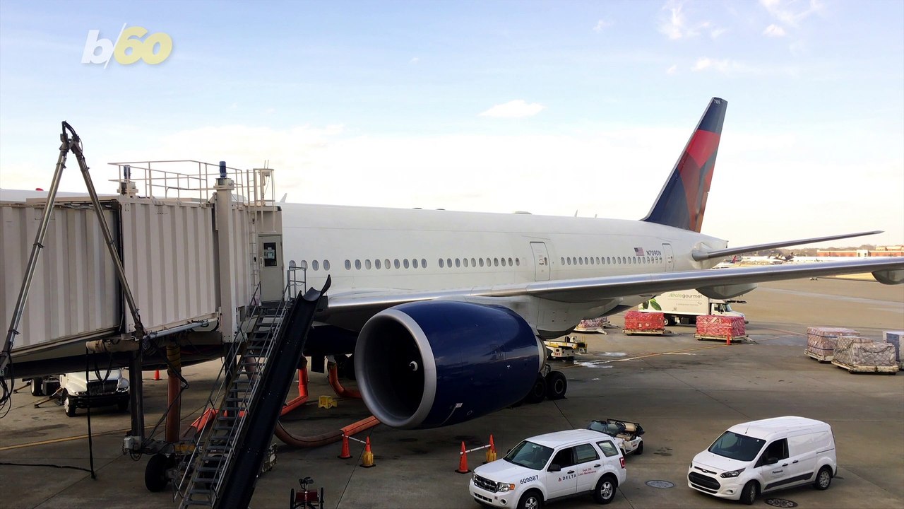 Airlines Using Tech to Make Travel Smoother