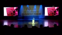 İstanbul Ayvansaray Üniversitesi 2018-2019 mezunlarını uğurladı (1)