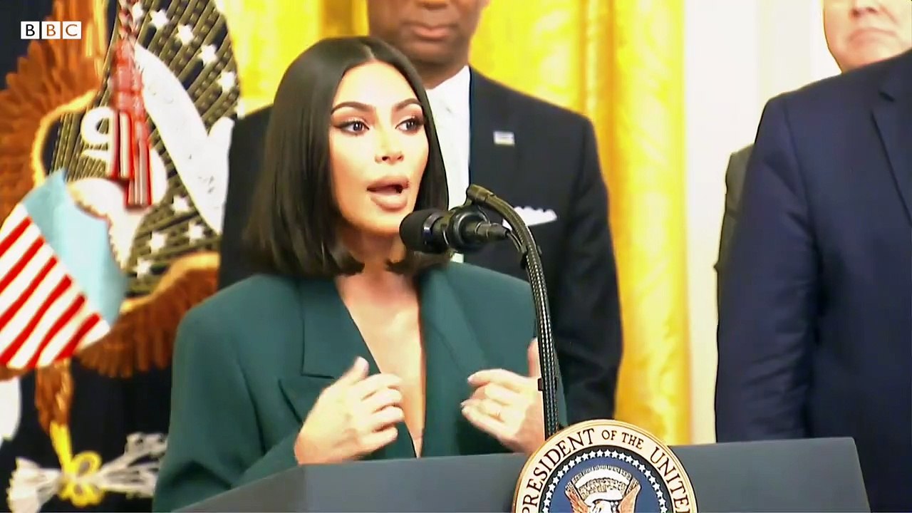 Kim Kardashian West talks criminal justice at White House - BBC News