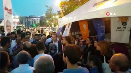 Gaziosmanpaşa’da İmamoğlu mitingine gelen CHP’lilerden AK Parti standına tepki