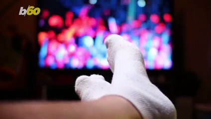 Sleep Expert Reveals Night Owls May Be Seen as Less Competent than Early Birds