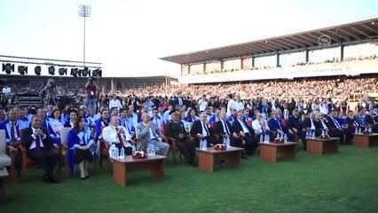 Akdeniz Üniversitesinde mezuniyet coşkusu