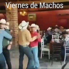 Viernes de Machos