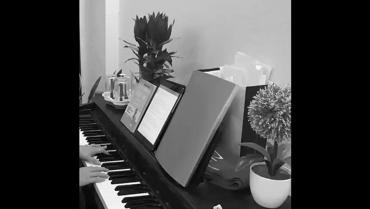 Hot boy Ánh Dương cover Anh ơi ở lại