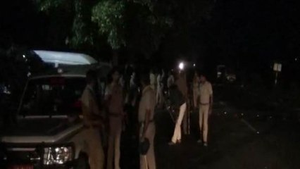 பெரியகுளத்தில் தனிநபர் மோதல் கலவரமானது : நள்ளிரவில் போலீஸ் மீது தாக்குதல்