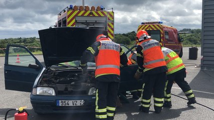 Simulation de désincarcération par les pompiers
